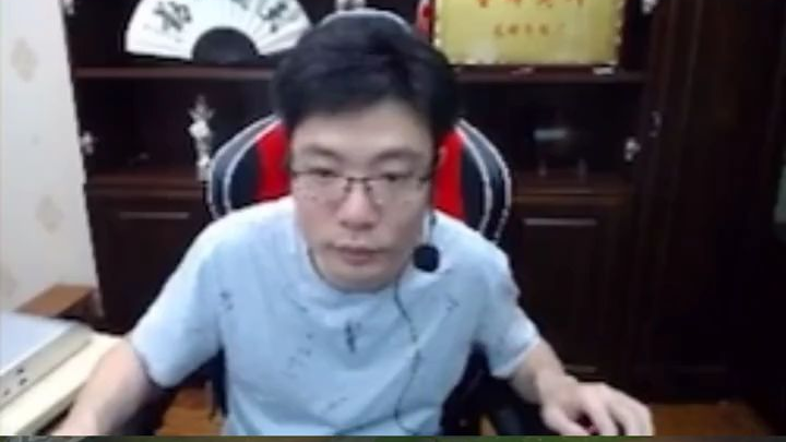 大司马:请叫我斗鱼慈善王,闪现送你三伯